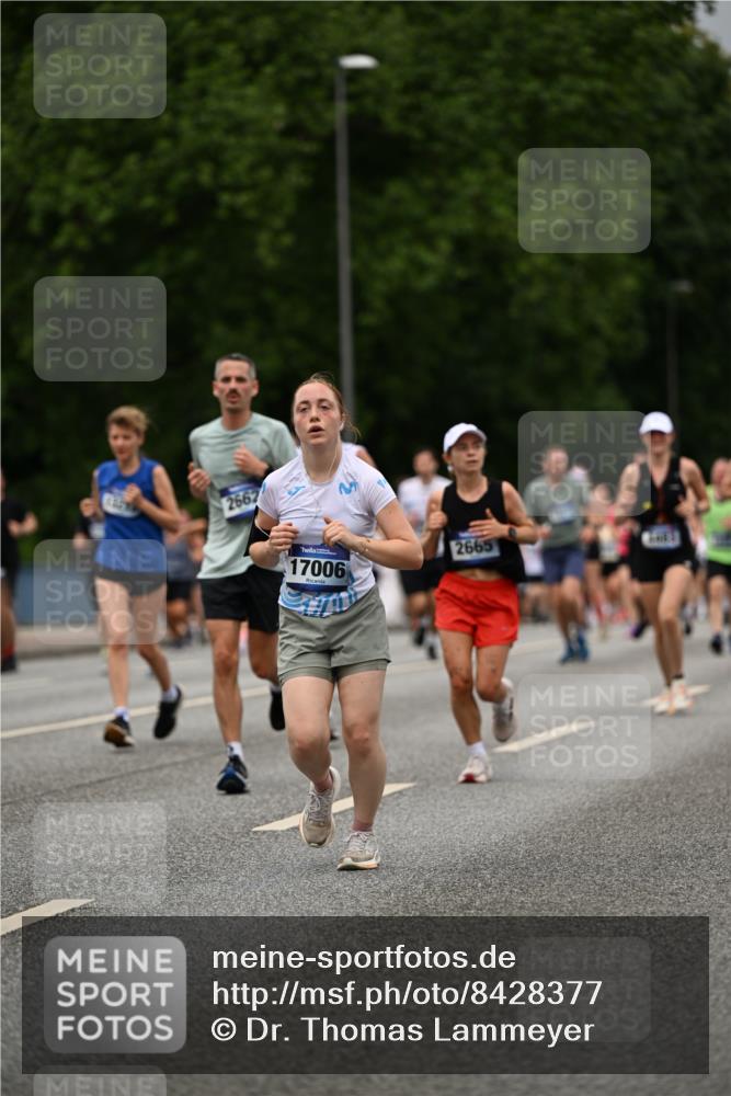 29.06.2025 - hella hamburg halbmarathon Dr. Thomas Lammeyer http://msf.ph/oto/8428377 29.06.2025 10:51:11 Kennedybrücke 1004, 1100, 1104, 1371, 1375, 1608, 1837, 1961, 1999, 2327, 2423, 2662, 2665, 2697, 2813, 3406, 3407, 3410, 3896, 4104, 4306, 4448, 4483, 5635, 5697, 5769, 5770, 5854, 5892, 6392, 6485, 6623, 6740, 7073, 7268, 7364, 7368, 7374, 7430, 7431, 8010, 8047, 8486, 8706, 8967, 9120, 9121, 9337, 9426, 9774, 9949, 10514, 10515, 10591, 11160, 11361, 11408 meine-sportfotos.de