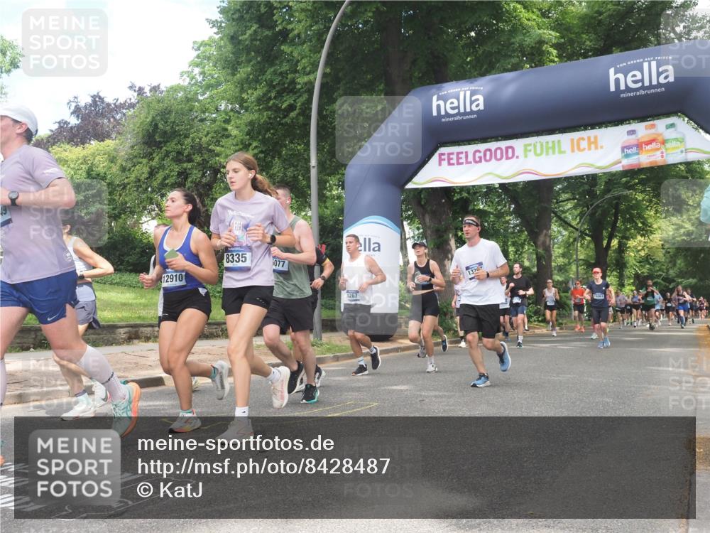 29.06.2025 - hella hamburg halbmarathon KatJ http://msf.ph/oto/8428487 29.06.2025 10:40:44 Zwischen KM18-KM19 1267, 2771, 3334, 5077, 6723, 7509, 7918, 8335 meine-sportfotos.de
