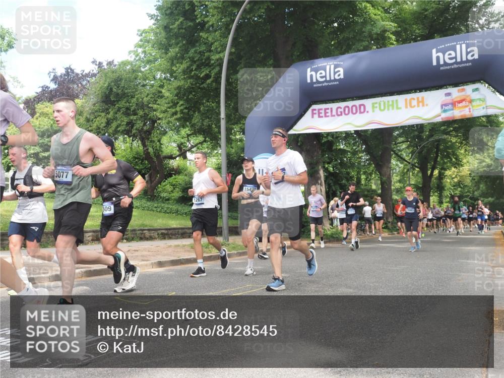 29.06.2025 - hella hamburg halbmarathon KatJ http://msf.ph/oto/8428545 29.06.2025 10:40:45 Zwischen KM18-KM19 1267, 2771, 3334, 5077, 6723, 7509, 7918, 8335 meine-sportfotos.de