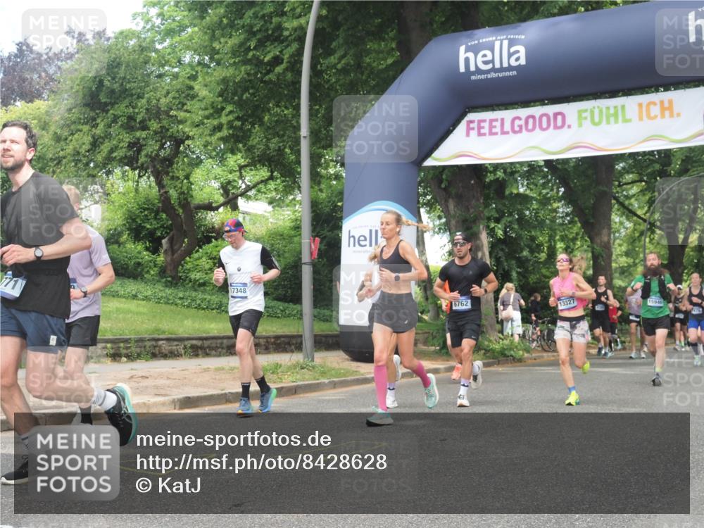 29.06.2025 - hella hamburg halbmarathon KatJ http://msf.ph/oto/8428628 29.06.2025 10:40:48 Zwischen KM18-KM19 1267, 2058, 2771, 5077, 7509, 8335 meine-sportfotos.de
