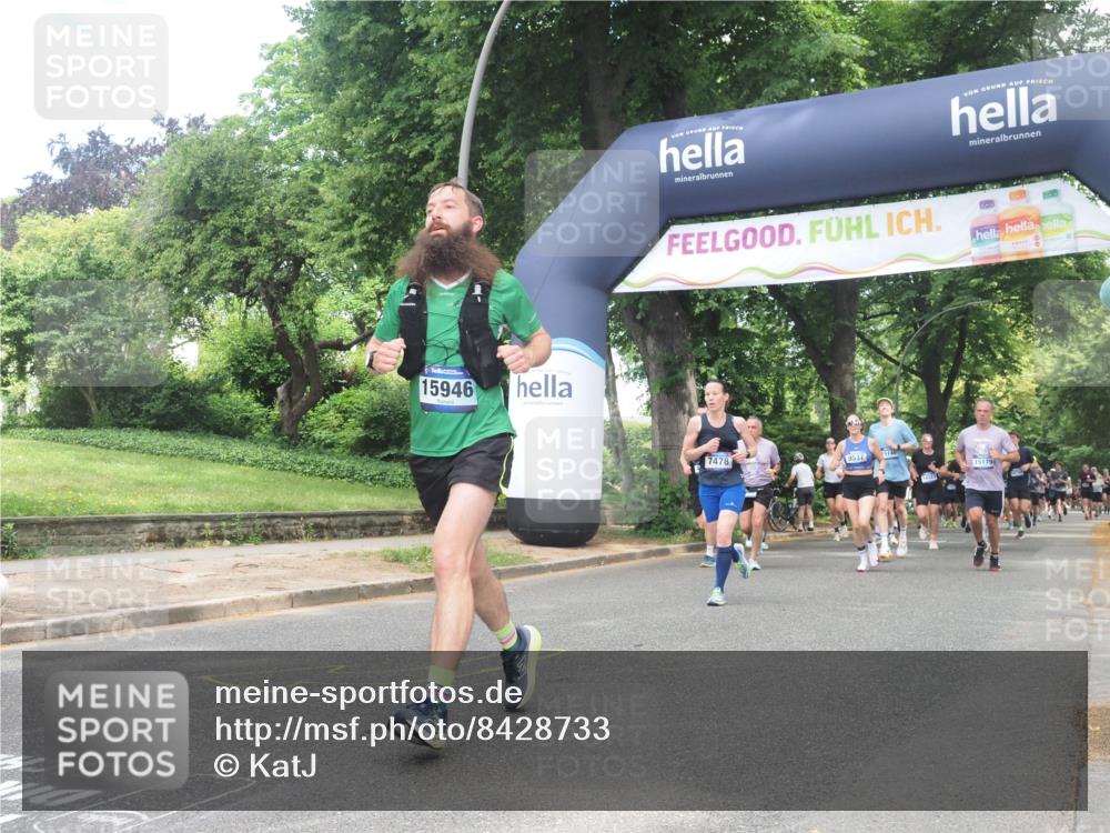 29.06.2025 - hella hamburg halbmarathon KatJ http://msf.ph/oto/8428733 29.06.2025 10:40:51 Zwischen KM18-KM19 2058, 2099, 2771, 6762, 7478 meine-sportfotos.de