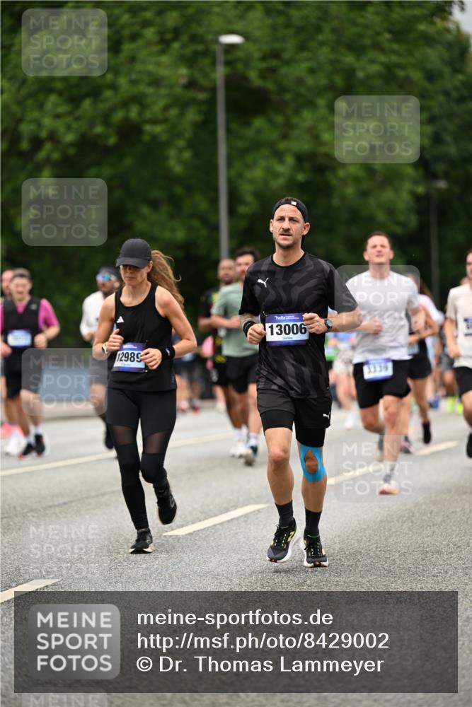 29.06.2025 - hella hamburg halbmarathon Dr. Thomas Lammeyer http://msf.ph/oto/8429002 29.06.2025 10:51:27 Kennedybrücke 1004, 1371, 1375, 1555, 1608, 1837, 1961, 1999, 2162, 2327, 2537, 2556, 2662, 2665, 2981, 3277, 3339, 3406, 3407, 3823, 4325, 4483, 5697, 5895, 6485, 6740, 6995, 7073, 7268, 7364, 7368, 7374, 7430, 7431, 7827, 7960, 8131, 8541, 8967, 9092, 9557, 10511, 10514, 10515, 10591, 11160, 11378 meine-sportfotos.de