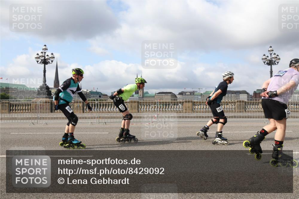 29.06.2025 - hella hamburg halbmarathon Lena Gebhardt http://msf.ph/oto/8429092 29.06.2025 08:59:40 Lombardsbrücke 58, 228, 1615 meine-sportfotos.de