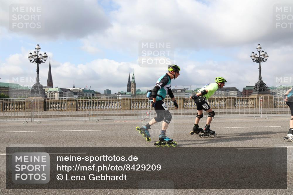 29.06.2025 - hella hamburg halbmarathon Lena Gebhardt http://msf.ph/oto/8429209 29.06.2025 08:59:40 Lombardsbrücke 228 meine-sportfotos.de