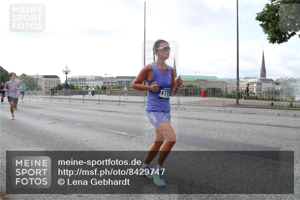 29.06.2025 - hella hamburg halbmarathon Lena Gebhardt http://msf.ph/oto/8429747 29.06.2025 10:07:22 Lombardsbrücke 4550, 1175, 1893, 2032, 2136, 3922, 4262, 4502, 4550, 5242, 5845, 5899, 6196, 6517, 6518, 6707, 6713, 6715, 6833, 7019, 7503, 8744, 9338, 9967, 10212, 10283, 10700, 11758, 12378, 12418, 12550, 15051, 15673, 16554, 17062, 17895, 18218, 18316, 18721 meine-sportfotos.de