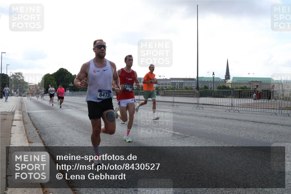 29.06.2025 - hella hamburg halbmarathon Lena Gebhardt http://msf.ph/oto/8430527 29.06.2025 09:44:44 Lombardsbrücke 8473, 16736, 1065, 1827, 2021, 2879, 3075, 3201, 3845, 3968, 4678, 5269, 5344, 5367, 6619, 7349, 8473, 8731, 8975, 9079, 10106, 10156, 10173, 10790, 10848, 11877, 12287, 12337, 12369, 13779, 13838, 13956, 14164, 14828, 15268, 15576, 15583, 15655, 15880, 16118, 16377, 16508, 16736, 17258, 17354, 18567, 18699, 19114 meine-sportfotos.de