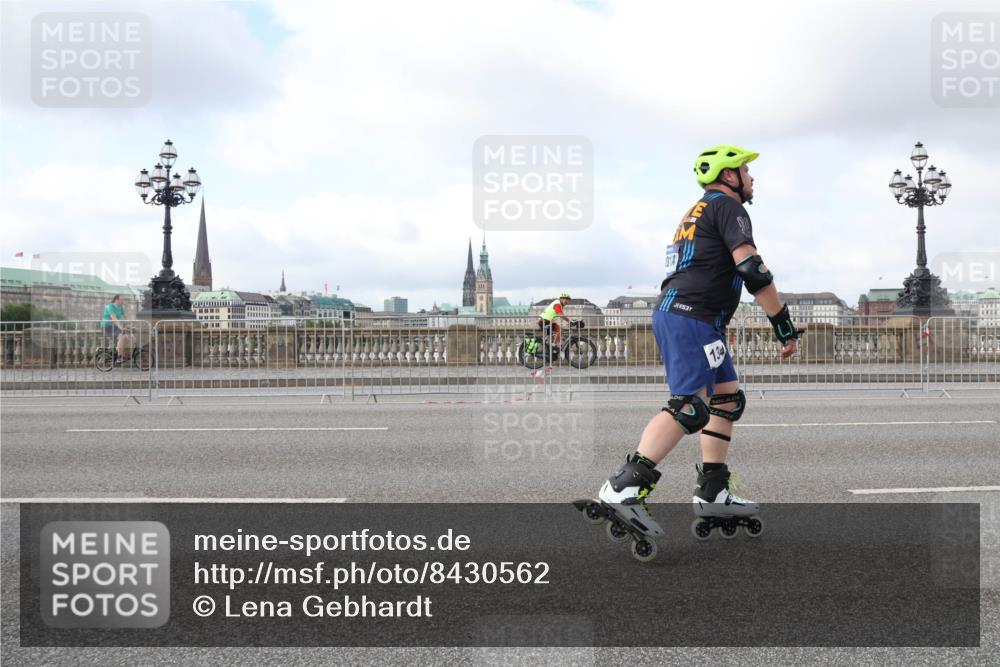 29.06.2025 - hella hamburg halbmarathon Lena Gebhardt http://msf.ph/oto/8430562 29.06.2025 09:00:20 Lombardsbrücke 53, 134 meine-sportfotos.de