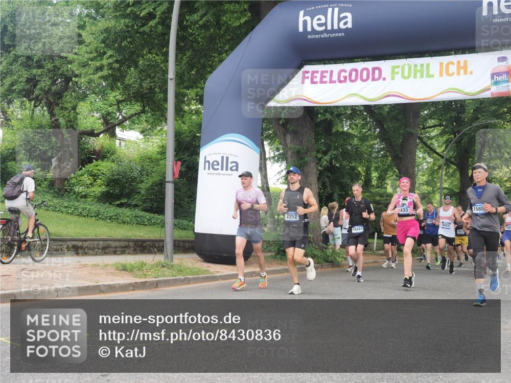 29.06.2025 - hella hamburg halbmarathon KatJ http://msf.ph/oto/8430836 29.06.2025 10:42:07 Zwischen KM18-KM19 1193, 1506, 2252, 3652, 4231, 6355, 6433, 7221 meine-sportfotos.de