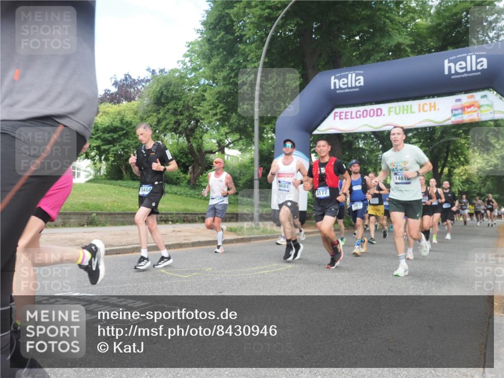 29.06.2025 - hella hamburg halbmarathon KatJ http://msf.ph/oto/8430946 29.06.2025 10:42:10 Zwischen KM18-KM19 1506, 2252, 3177, 3652, 3861, 5021, 6082, 6084, 6433, 6569, 7221 meine-sportfotos.de
