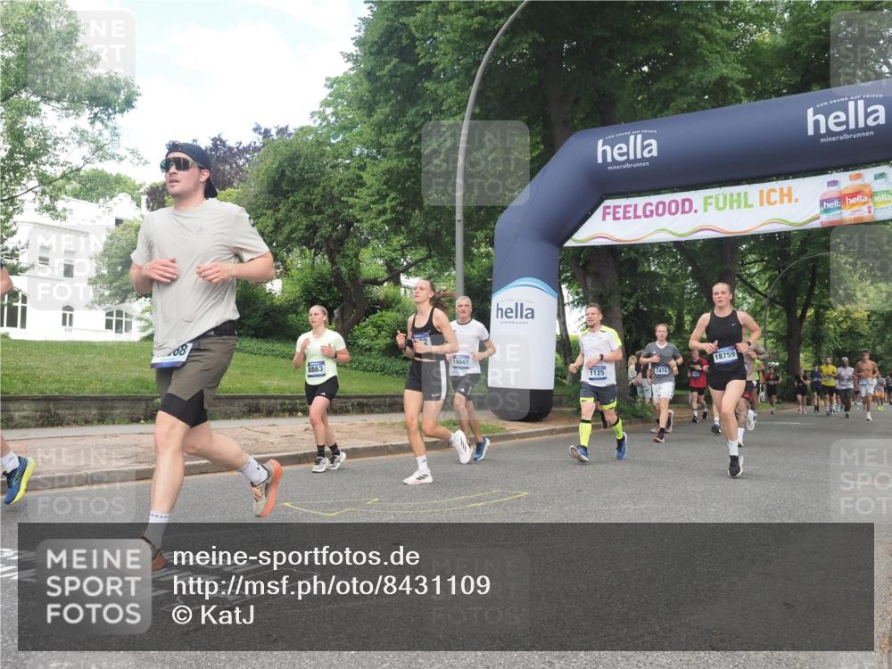 29.06.2025 - hella hamburg halbmarathon KatJ http://msf.ph/oto/8431109 29.06.2025 10:42:15 Zwischen KM18-KM19 1125, 2612, 3177, 3861, 5021, 6082, 6084, 6433, 6443, 6569 meine-sportfotos.de