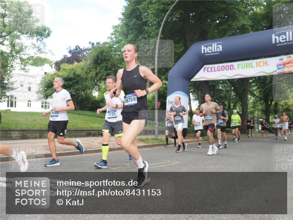 29.06.2025 - hella hamburg halbmarathon KatJ http://msf.ph/oto/8431153 29.06.2025 10:42:17 Zwischen KM18-KM19 1125, 2474, 2612, 3037, 3861, 5021, 5672, 6082, 6443 meine-sportfotos.de