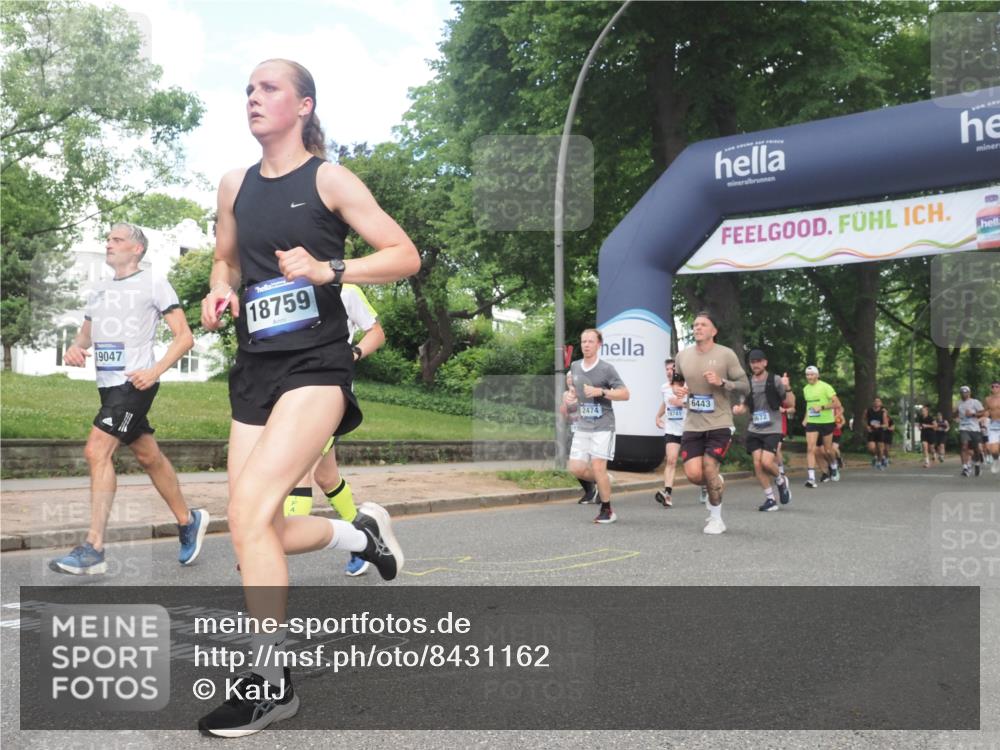 29.06.2025 - hella hamburg halbmarathon KatJ http://msf.ph/oto/8431162 29.06.2025 10:42:17 Zwischen KM18-KM19 1125, 2474, 2612, 3037, 3861, 5021, 5672, 6082, 6443 meine-sportfotos.de