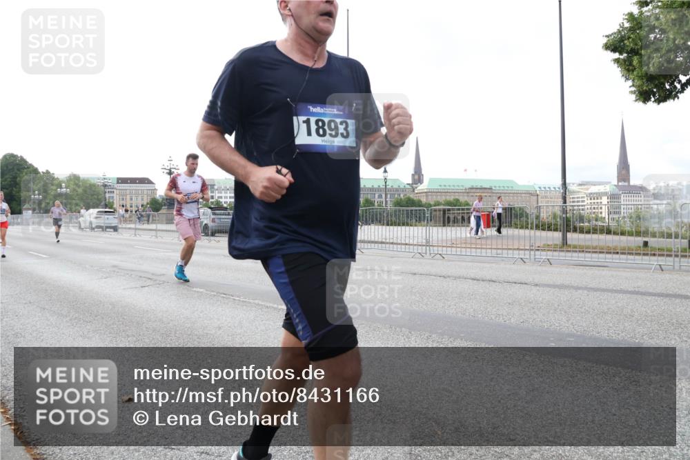 29.06.2025 - hella hamburg halbmarathon Lena Gebhardt http://msf.ph/oto/8431166 29.06.2025 10:07:39 Lombardsbrücke 1893, 1079, 1173, 1893, 2032, 2136, 2190, 2309, 3328, 3922, 4228, 4502, 4550, 4864, 5100, 5242, 5899, 6196, 6517, 6518, 6707, 6713, 6715, 6833, 6918, 7019, 7760, 9071, 9338, 9966, 9967, 10212, 10700, 10703, 11114, 11394, 11641, 11758, 12378, 12789, 13458, 15051, 15673, 16241, 16539, 16915, 17062, 18218, 18270, 18531, 18721, 19134 meine-sportfotos.de
