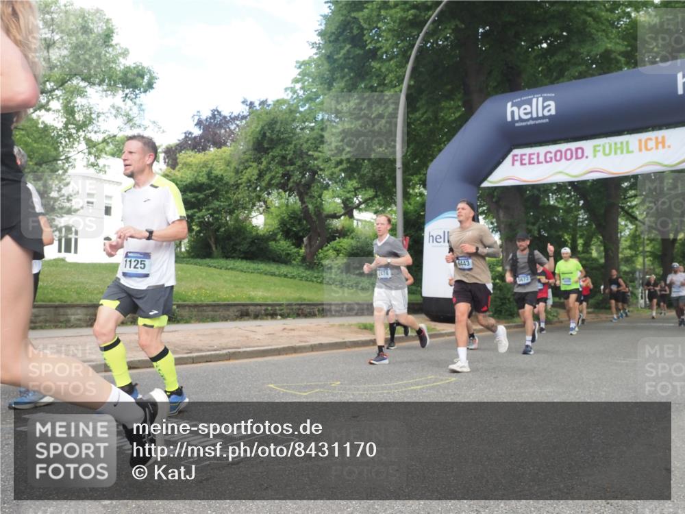 29.06.2025 - hella hamburg halbmarathon KatJ http://msf.ph/oto/8431170 29.06.2025 10:42:17 Zwischen KM18-KM19 1125, 2474, 2612, 3037, 3861, 5021, 5672, 6082, 6443 meine-sportfotos.de
