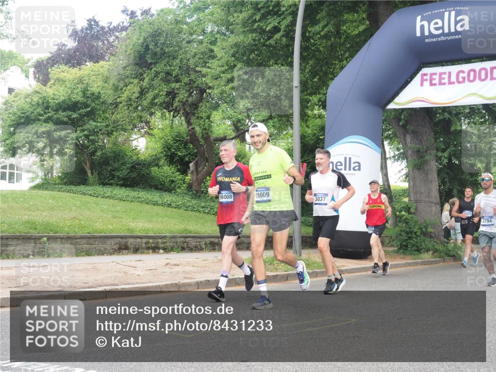 29.06.2025 - hella hamburg halbmarathon KatJ http://msf.ph/oto/8431233 29.06.2025 10:42:20 Zwischen KM18-KM19 1125, 2474, 2612, 3037, 3794, 5672, 6443 meine-sportfotos.de
