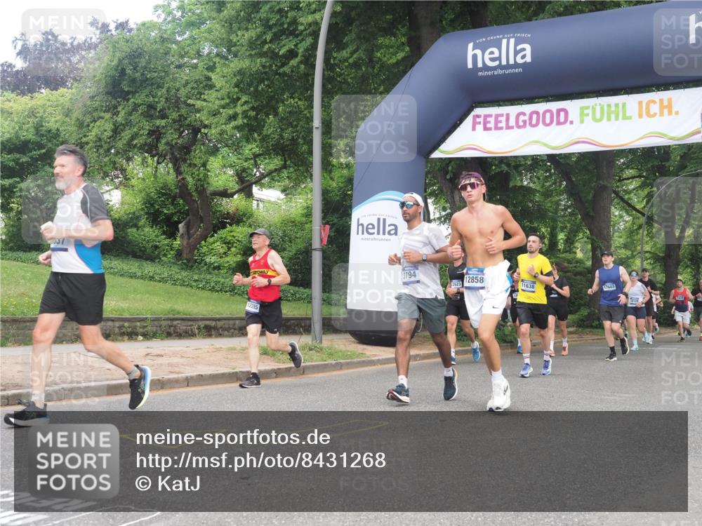 29.06.2025 - hella hamburg halbmarathon KatJ http://msf.ph/oto/8431268 29.06.2025 10:42:21 Zwischen KM18-KM19 1125, 2474, 3037, 3794, 5672, 6443 meine-sportfotos.de