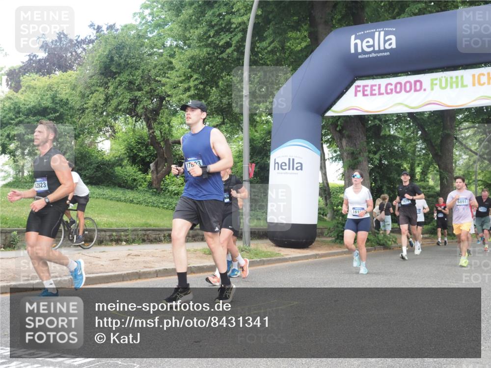 29.06.2025 - hella hamburg halbmarathon KatJ http://msf.ph/oto/8431341 29.06.2025 10:42:24 Zwischen KM18-KM19 1877, 2474, 3037, 3794, 5672, 6891 meine-sportfotos.de