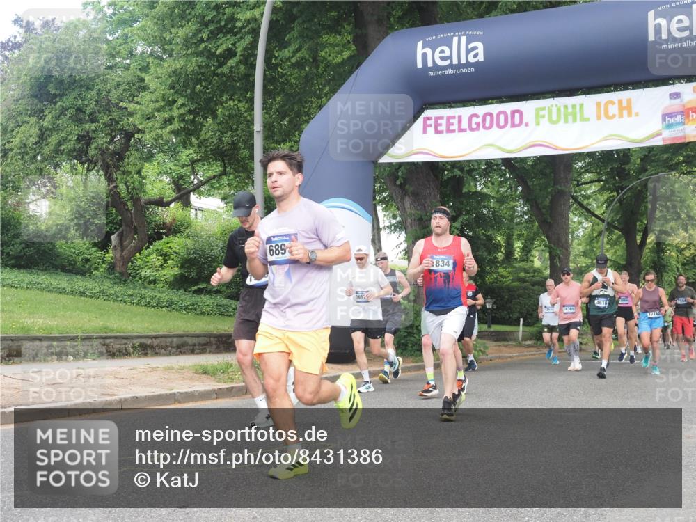 29.06.2025 - hella hamburg halbmarathon KatJ http://msf.ph/oto/8431386 29.06.2025 10:42:27 Zwischen KM18-KM19 1834, 1877, 3794, 4616, 6891, 7976 meine-sportfotos.de