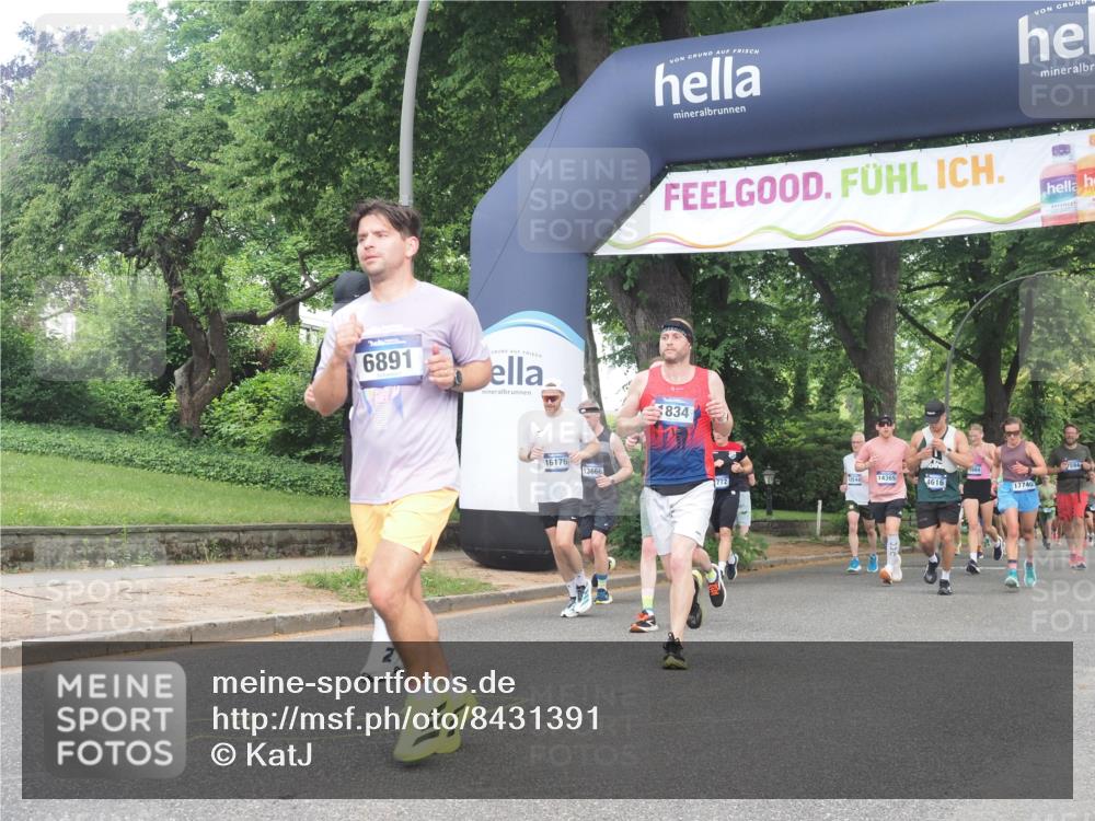 29.06.2025 - hella hamburg halbmarathon KatJ http://msf.ph/oto/8431391 29.06.2025 10:42:27 Zwischen KM18-KM19 1834, 1877, 3794, 4616, 6891, 7976 meine-sportfotos.de