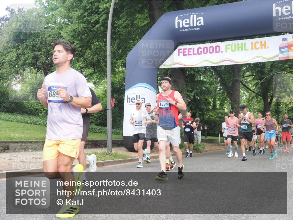 29.06.2025 - hella hamburg halbmarathon KatJ http://msf.ph/oto/8431403 29.06.2025 10:42:27 Zwischen KM18-KM19 1834, 1877, 3794, 4616, 6891, 7976 meine-sportfotos.de