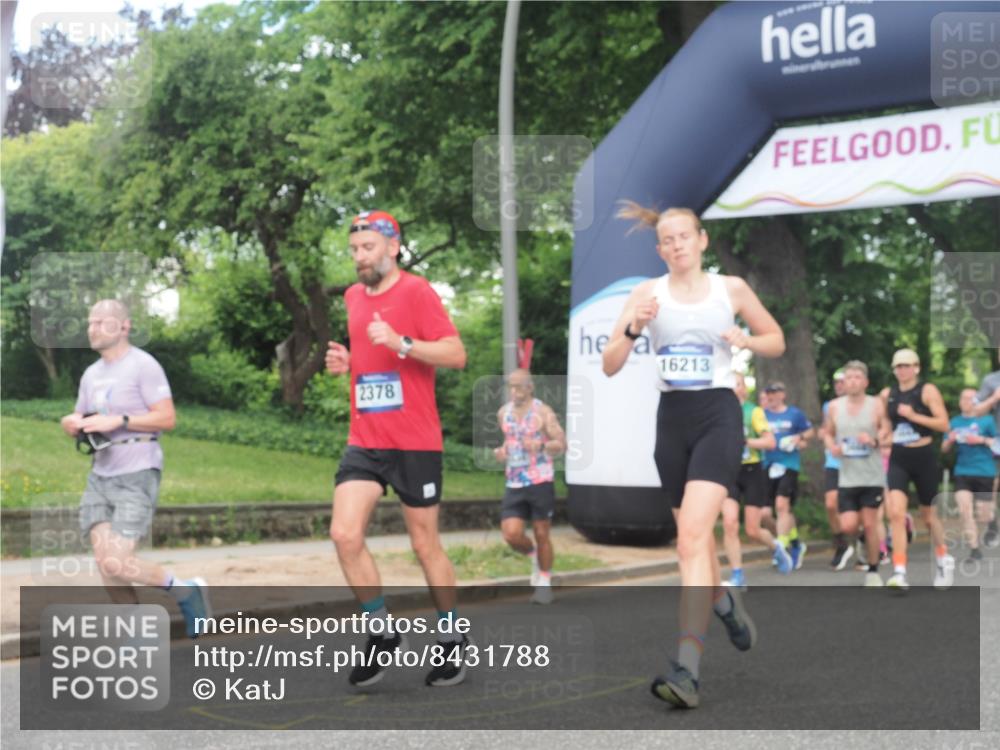 29.06.2025 - hella hamburg halbmarathon KatJ http://msf.ph/oto/8431788 29.06.2025 10:42:41 Zwischen KM18-KM19 1179, 2378, 3048, 3668, 5465, 7646, 7742, 8573, 8691 meine-sportfotos.de