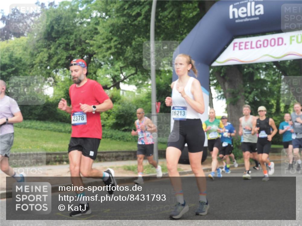 29.06.2025 - hella hamburg halbmarathon KatJ http://msf.ph/oto/8431793 29.06.2025 10:42:41 Zwischen KM18-KM19 1179, 2378, 3048, 3668, 5465, 7646, 7742, 8573, 8691 meine-sportfotos.de