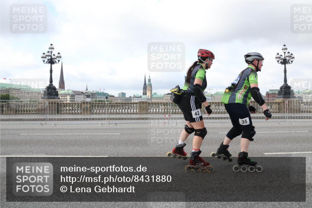 29.06.2025 - hella hamburg halbmarathon Lena Gebhardt http://msf.ph/oto/8431880 29.06.2025 09:00:47 Lombardsbrücke 42, 35 meine-sportfotos.de
