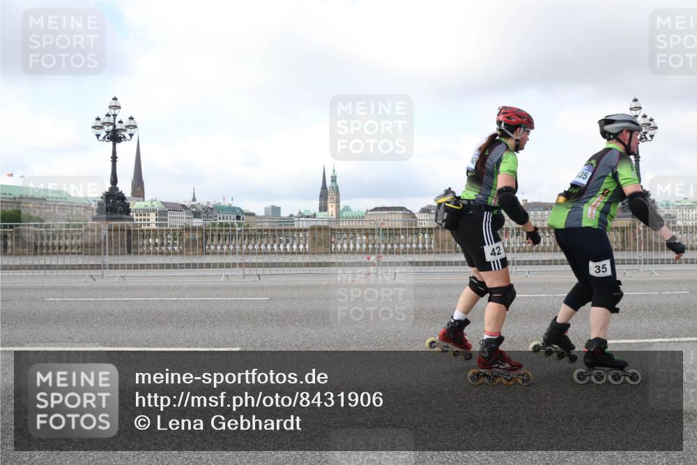 29.06.2025 - hella hamburg halbmarathon Lena Gebhardt http://msf.ph/oto/8431906 29.06.2025 09:00:47 Lombardsbrücke 42, 35, 35 meine-sportfotos.de