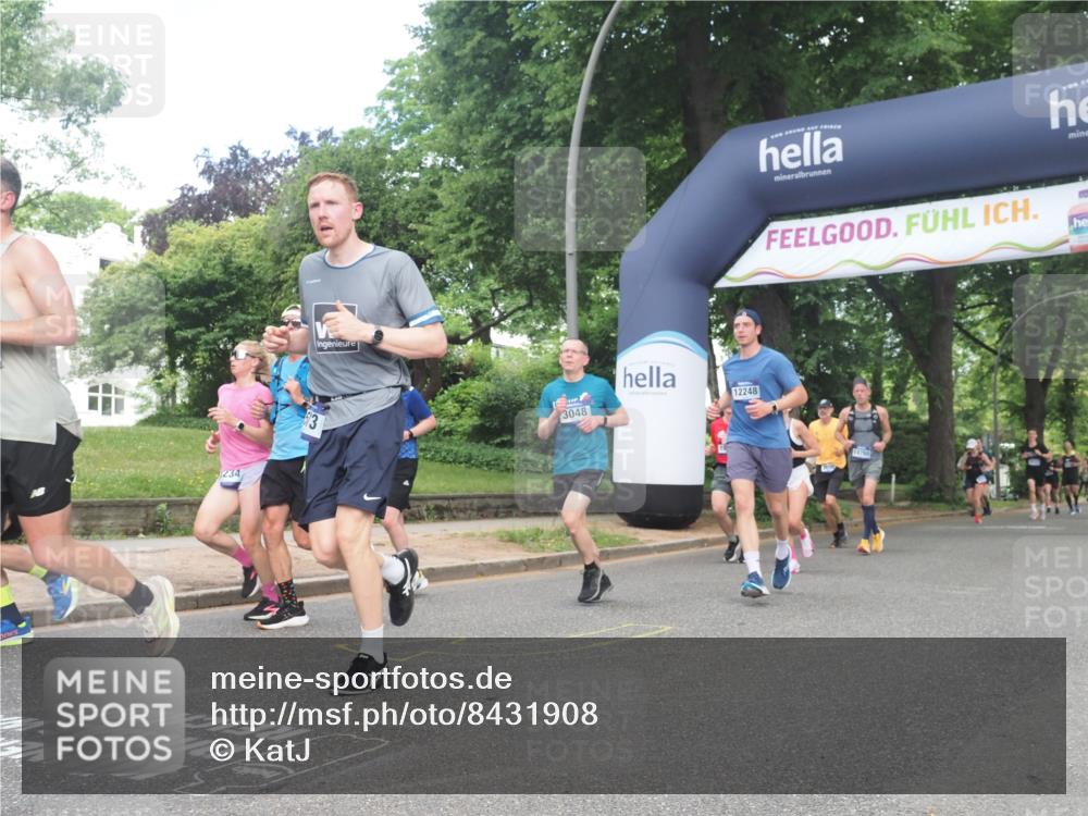 29.06.2025 - hella hamburg halbmarathon KatJ http://msf.ph/oto/8431908 29.06.2025 10:42:44 Zwischen KM18-KM19 2378, 3048, 3435, 3668, 5465, 8573, 8691 meine-sportfotos.de