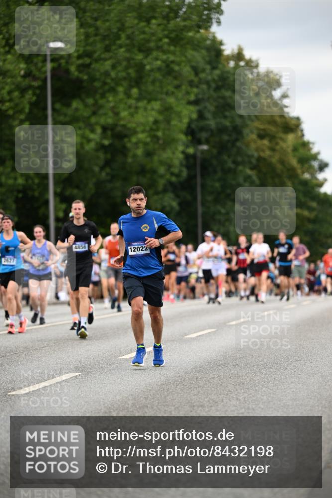 29.06.2025 - hella hamburg halbmarathon Dr. Thomas Lammeyer http://msf.ph/oto/8432198 29.06.2025 10:52:34 Kennedybrücke 1045, 1246, 1434, 1639, 1645, 2148, 2195, 2418, 2627, 2704, 2994, 3049, 3077, 3468, 3504, 3933, 4037, 4588, 4856, 5886, 5952, 6950, 7412, 7427, 7970, 8077, 8310, 8948, 9018, 9696, 9775, 9787, 10075, 10366, 10991, 11351 meine-sportfotos.de