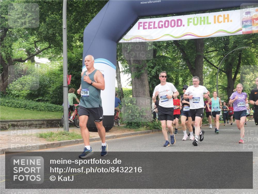 29.06.2025 - hella hamburg halbmarathon KatJ http://msf.ph/oto/8432216 29.06.2025 10:43:02 Zwischen KM18-KM19 2034, 5721, 5744, 6759, 6924 meine-sportfotos.de