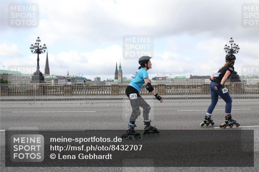 29.06.2025 - hella hamburg halbmarathon Lena Gebhardt http://msf.ph/oto/8432707 29.06.2025 09:01:00 Lombardsbrücke 363, 20060, 60 meine-sportfotos.de