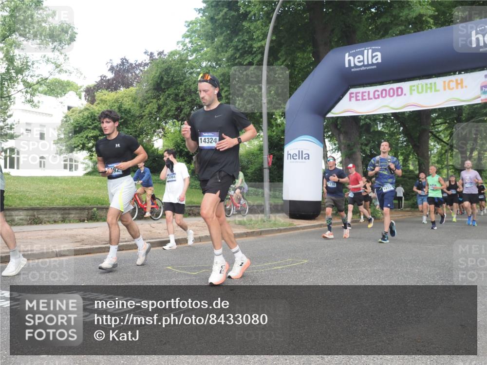 29.06.2025 - hella hamburg halbmarathon KatJ http://msf.ph/oto/8433080 29.06.2025 10:43:32 Zwischen KM18-KM19 1130, 1485, 2083, 2250, 2741, 2996, 4813, 5492, 7547 meine-sportfotos.de