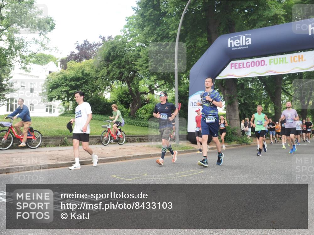 29.06.2025 - hella hamburg halbmarathon KatJ http://msf.ph/oto/8433103 29.06.2025 10:43:33 Zwischen KM18-KM19 1130, 1485, 2083, 2250, 5492, 7547 meine-sportfotos.de