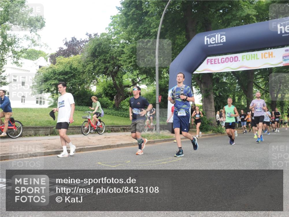 29.06.2025 - hella hamburg halbmarathon KatJ http://msf.ph/oto/8433108 29.06.2025 10:43:33 Zwischen KM18-KM19 1130, 1485, 2083, 2250, 5492, 7547 meine-sportfotos.de
