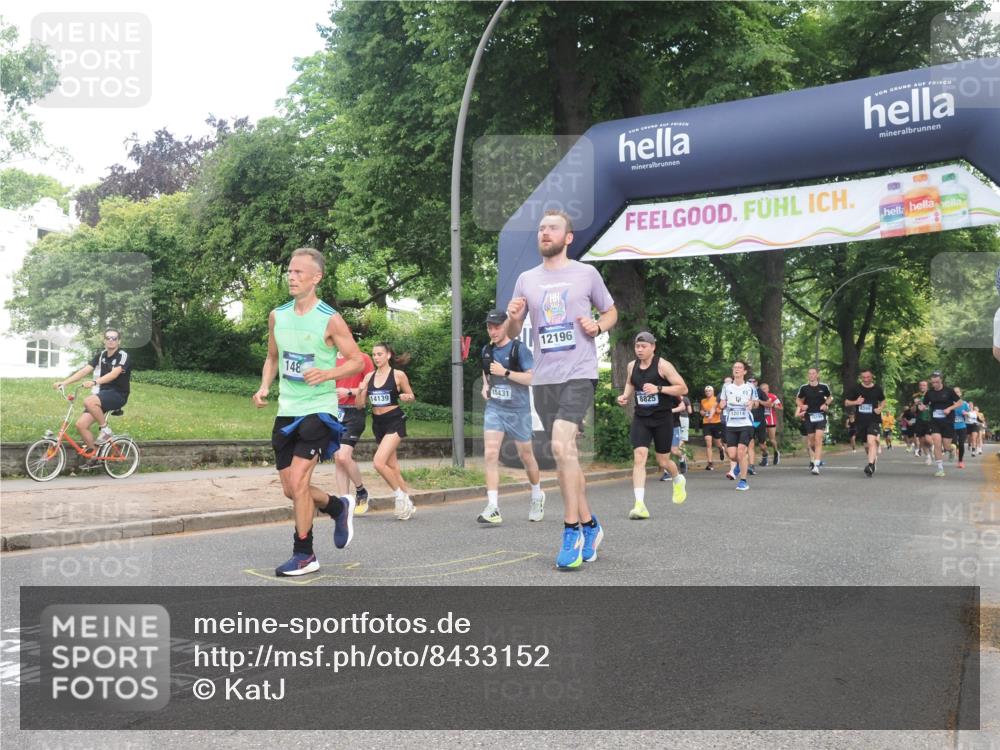29.06.2025 - hella hamburg halbmarathon KatJ http://msf.ph/oto/8433152 29.06.2025 10:43:36 Zwischen KM18-KM19 1130, 1485, 2250, 5492, 6399 meine-sportfotos.de