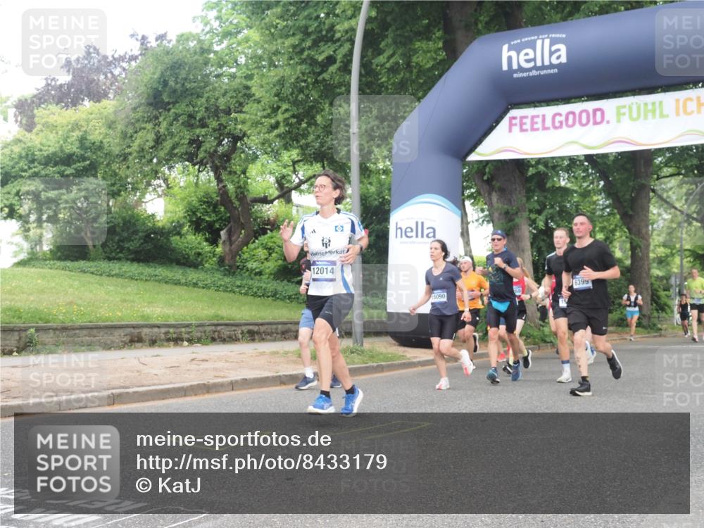 29.06.2025 - hella hamburg halbmarathon KatJ http://msf.ph/oto/8433179 29.06.2025 10:43:38 Zwischen KM18-KM19 1130, 1485, 2250, 5492, 6272, 6399, 8669 meine-sportfotos.de
