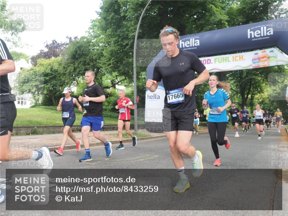 29.06.2025 - hella hamburg halbmarathon KatJ http://msf.ph/oto/8433259 29.06.2025 10:43:41 Zwischen KM18-KM19 1583, 6272, 6399, 7659, 8669 meine-sportfotos.de
