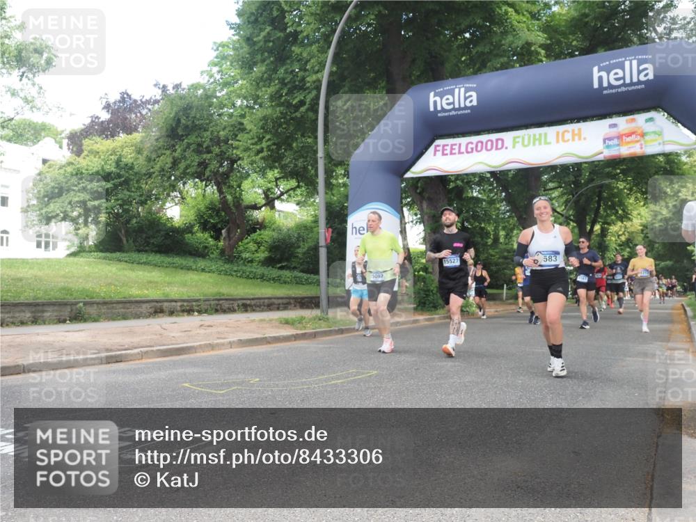 29.06.2025 - hella hamburg halbmarathon KatJ http://msf.ph/oto/8433306 29.06.2025 10:43:43 Zwischen KM18-KM19 1583, 4167, 6272, 6399, 7659, 8669 meine-sportfotos.de