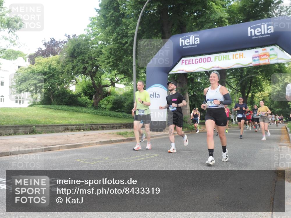 29.06.2025 - hella hamburg halbmarathon KatJ http://msf.ph/oto/8433319 29.06.2025 10:43:44 Zwischen KM18-KM19 1583, 4167, 6272, 6399, 7659, 7716, 8652, 8669 meine-sportfotos.de