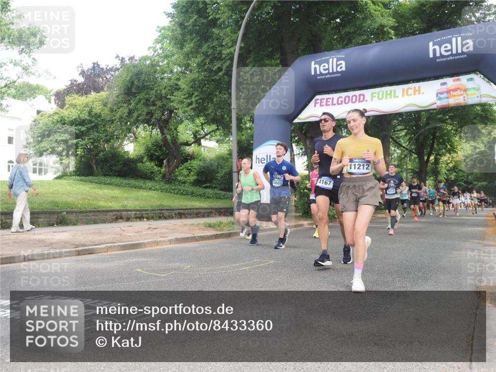 29.06.2025 - hella hamburg halbmarathon KatJ http://msf.ph/oto/8433360 29.06.2025 10:43:46 Zwischen KM18-KM19 1583, 4167, 5033, 7659, 7716, 8652 meine-sportfotos.de