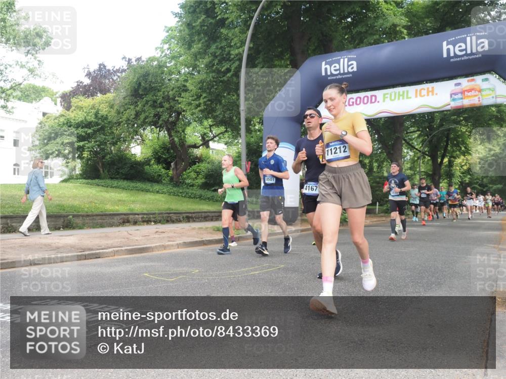 29.06.2025 - hella hamburg halbmarathon KatJ http://msf.ph/oto/8433369 29.06.2025 10:43:46 Zwischen KM18-KM19 1583, 4167, 5033, 7659, 7716, 8652 meine-sportfotos.de