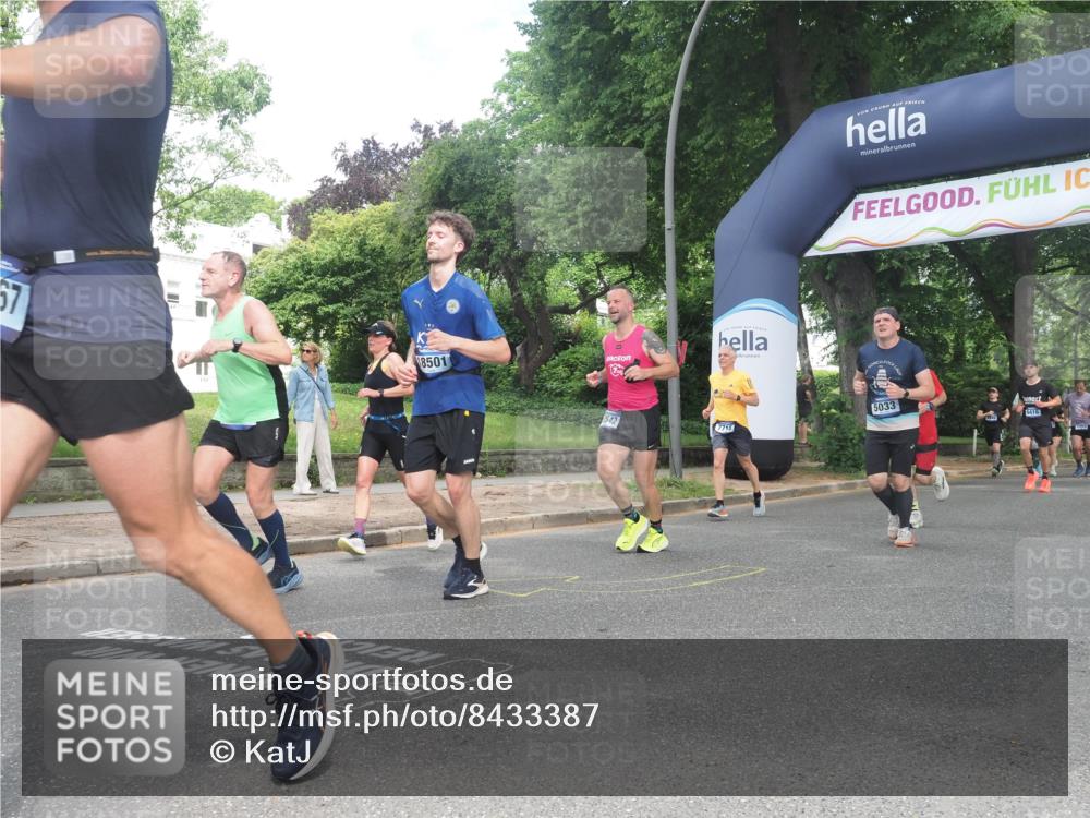 29.06.2025 - hella hamburg halbmarathon KatJ http://msf.ph/oto/8433387 29.06.2025 10:43:48 Zwischen KM18-KM19 1583, 3836, 4167, 5033, 6416, 7716, 8542, 8652 meine-sportfotos.de