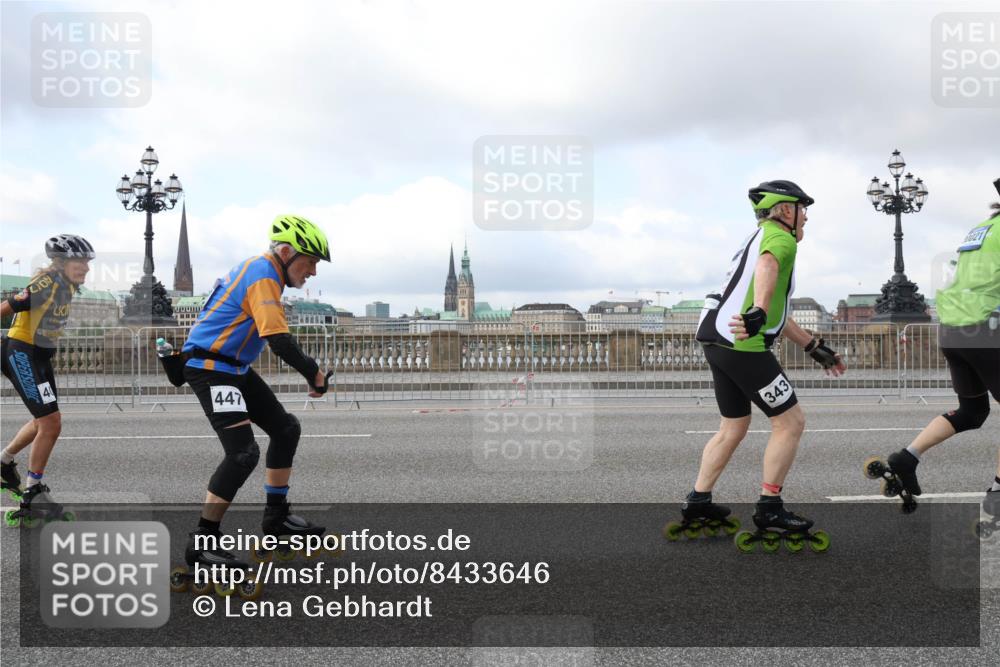29.06.2025 - hella hamburg halbmarathon Lena Gebhardt http://msf.ph/oto/8433646 29.06.2025 09:01:07 Lombardsbrücke 447, 343 meine-sportfotos.de