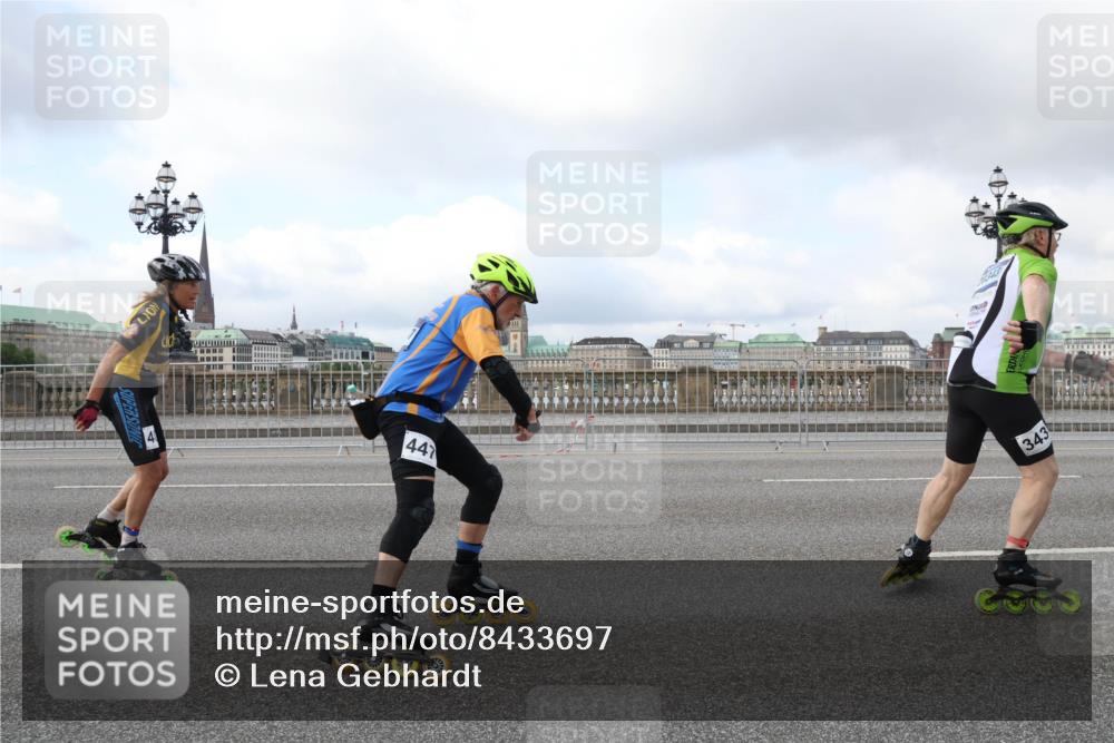 29.06.2025 - hella hamburg halbmarathon Lena Gebhardt http://msf.ph/oto/8433697 29.06.2025 09:01:07 Lombardsbrücke 447, 343 meine-sportfotos.de