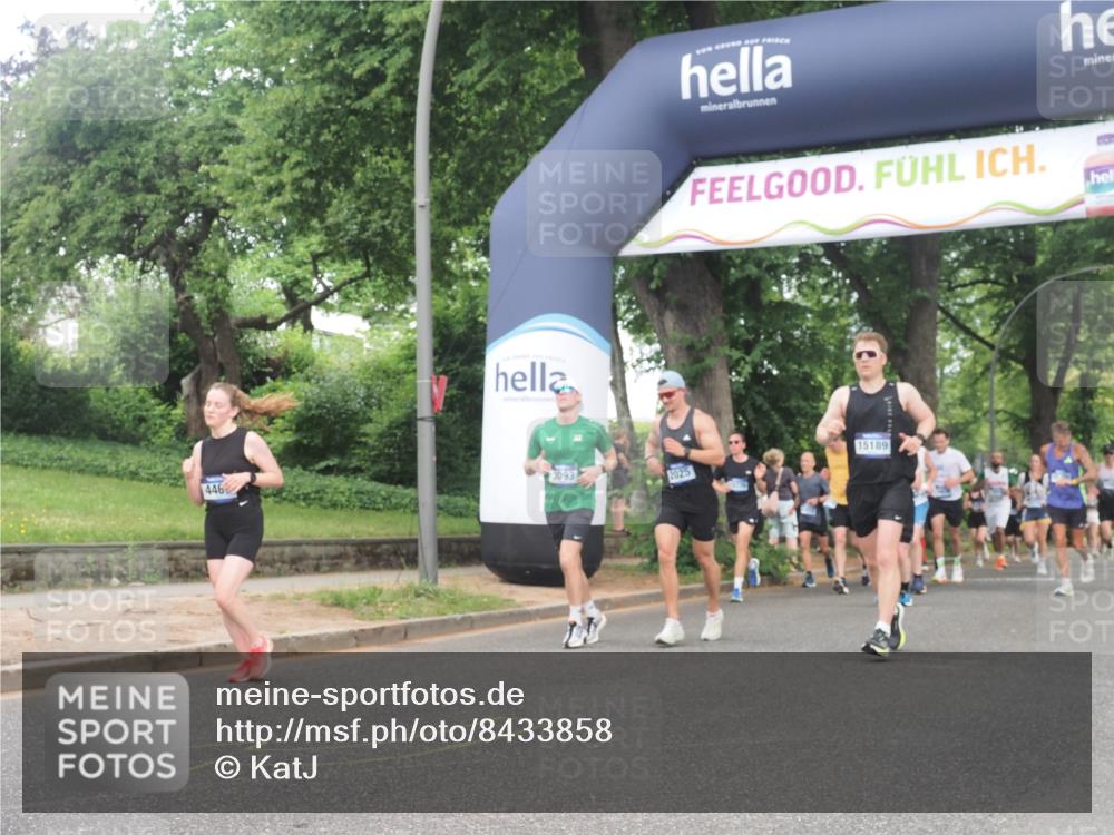 29.06.2025 - hella hamburg halbmarathon KatJ http://msf.ph/oto/8433858 29.06.2025 10:44:09 Zwischen KM18-KM19 1715, 1719, 1833, 2025, 3093, 4467 meine-sportfotos.de