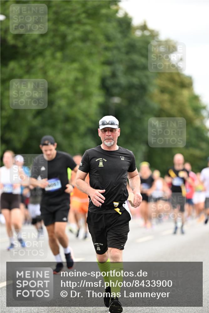 29.06.2025 - hella hamburg halbmarathon Dr. Thomas Lammeyer http://msf.ph/oto/8433900 29.06.2025 10:53:37 Kennedybrücke 1167, 1584, 1626, 2475, 2527, 2668, 3086, 3232, 3253, 3383, 3661, 4403, 4769, 5118, 5551, 5781, 6191, 6497, 7203, 7650, 7931, 7936, 7947, 7948, 8065, 8549, 8759, 8760, 9245, 9341, 10130, 10204, 10333, 10479, 10654, 11192 meine-sportfotos.de