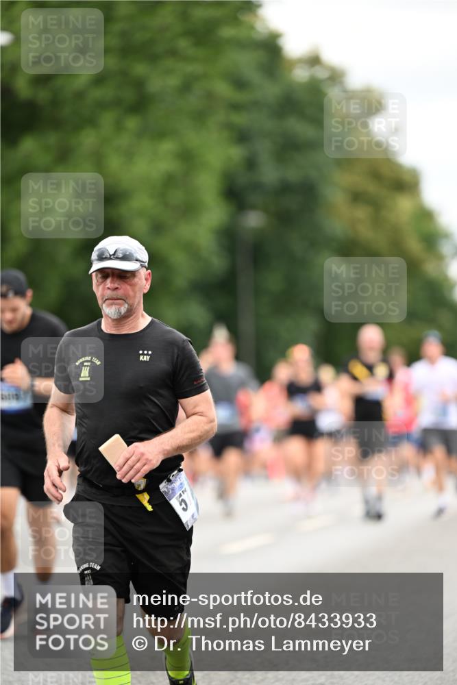29.06.2025 - hella hamburg halbmarathon Dr. Thomas Lammeyer http://msf.ph/oto/8433933 29.06.2025 10:53:38 Kennedybrücke 1167, 1584, 1626, 2475, 2527, 2668, 3086, 3232, 3253, 3383, 3661, 4403, 4769, 5118, 5781, 6191, 6497, 7203, 7650, 7931, 7936, 7947, 7948, 8065, 8549, 8759, 8760, 9245, 10130, 10204, 10333, 10479, 10654, 11192 meine-sportfotos.de