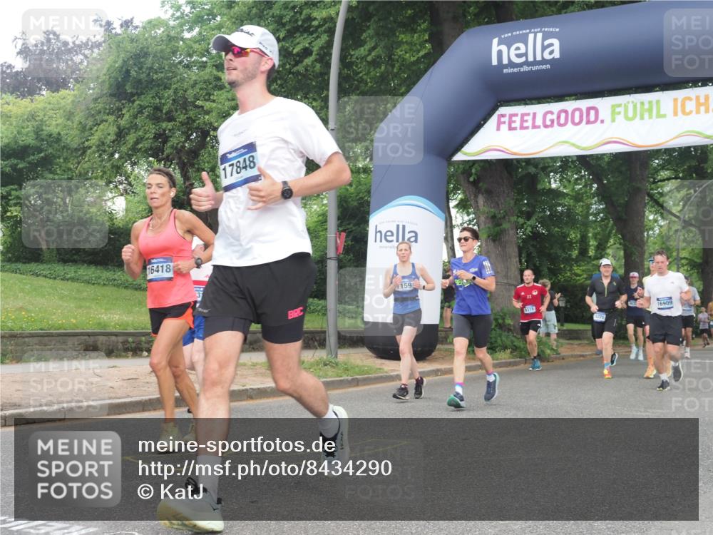 29.06.2025 - hella hamburg halbmarathon KatJ http://msf.ph/oto/8434290 29.06.2025 10:44:20 Zwischen KM18-KM19 1200, 3859, 4426, 5015, 5134, 5457, 5458, 5728, 7159 meine-sportfotos.de