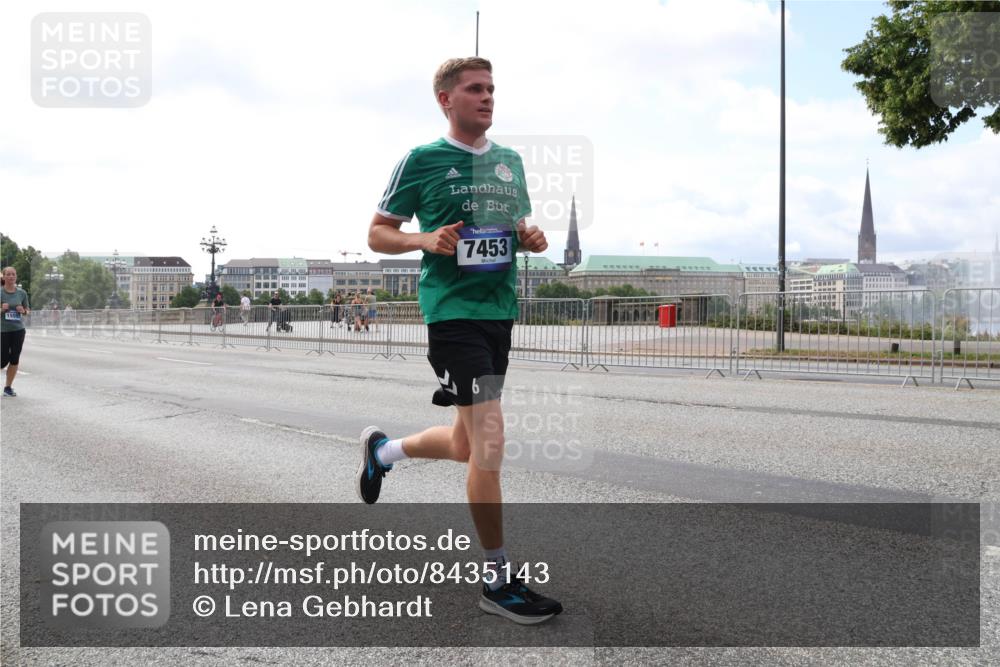 29.06.2025 - hella hamburg halbmarathon Lena Gebhardt http://msf.ph/oto/8435143 29.06.2025 10:09:00 Lombardsbrücke 1559, 7453, 1147, 1188, 1427, 1838, 2978, 3762, 5347, 6100, 6674, 7453, 9718, 9951, 9958, 10035, 10092, 10194, 10819, 11067, 11496, 11657, 11967, 12144, 12156, 13174, 13210, 13592, 13593, 13660, 14736, 15584, 15586, 15592, 17347, 18266, 18505 meine-sportfotos.de